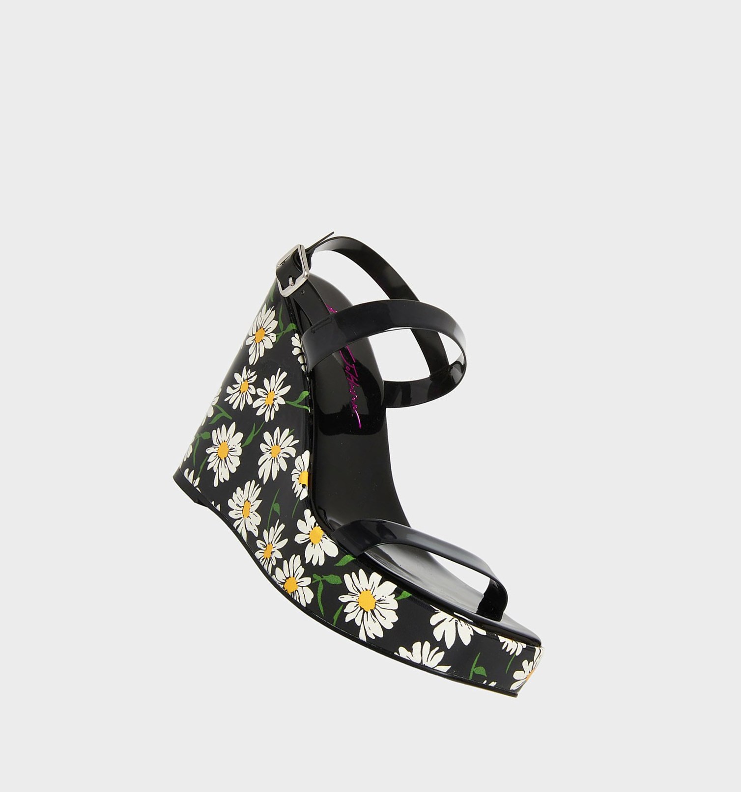 Black / White Women's Betsey Johnson Landry Sandals | AWNDBTX-43