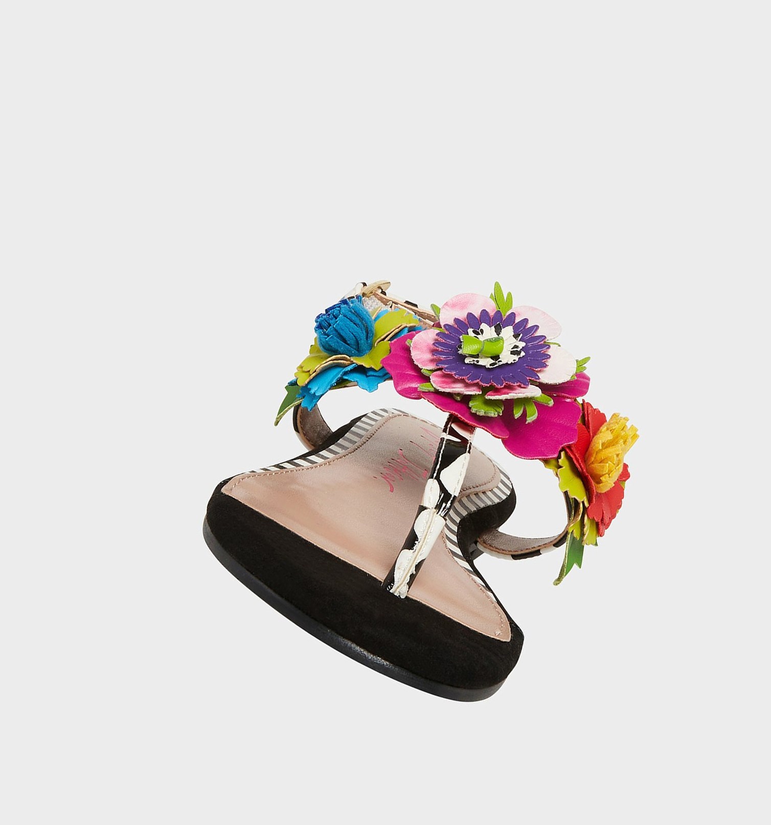 Black Women's Betsey Johnson Angie Sandals | DFVLXHE-18