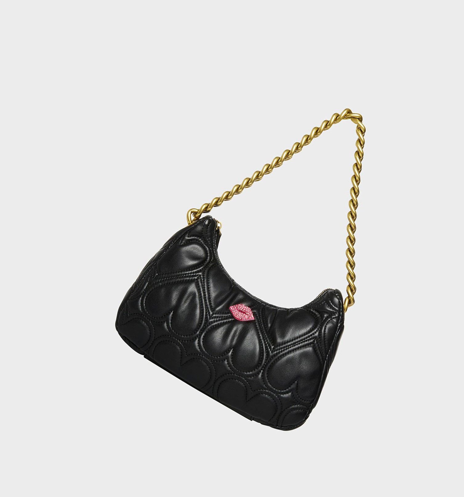 Black Women\'s Betsey Johnson Smooches Shoulder Bags | HQAMVDE-31