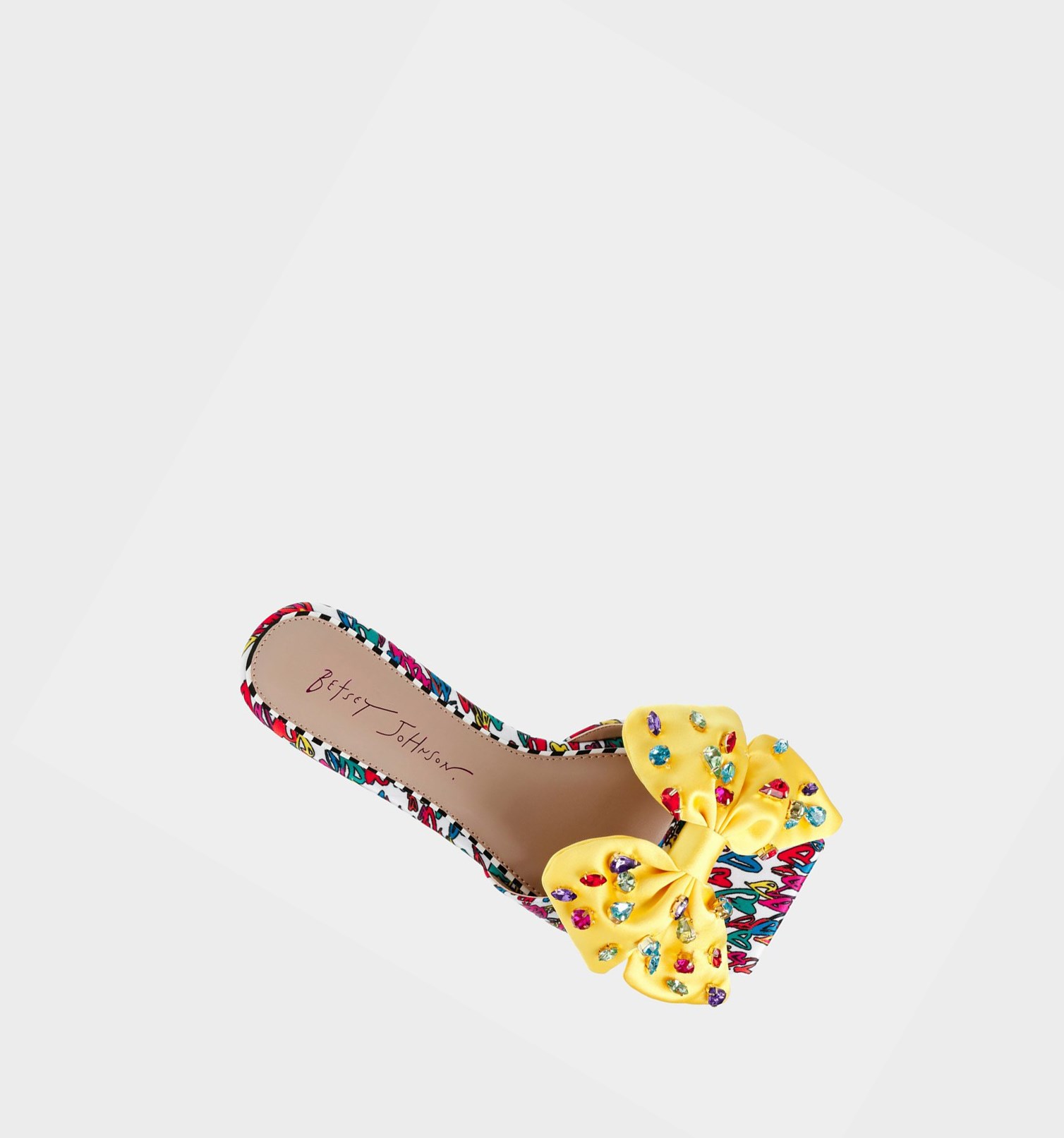 White Women's Betsey Johnson Daisyy-r Sandals | RYZQVET-34