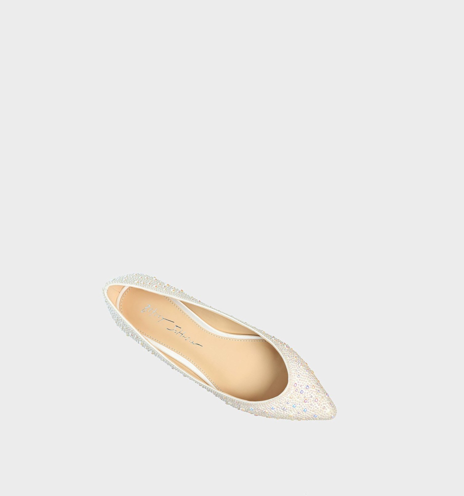 White Women's Betsey Johnson Sb-jude Flats | SPRHJIA-92