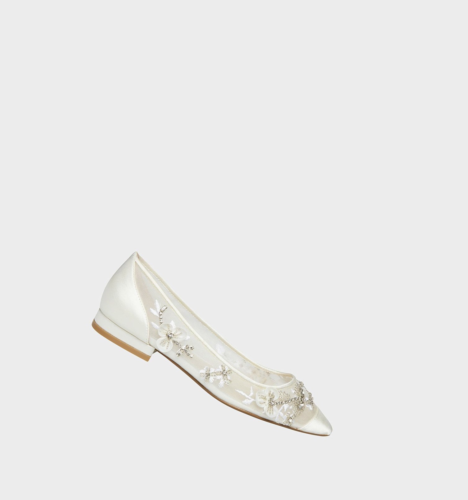 White Women\'s Betsey Johnson Sb-willo Flats | PYAOJMT-84